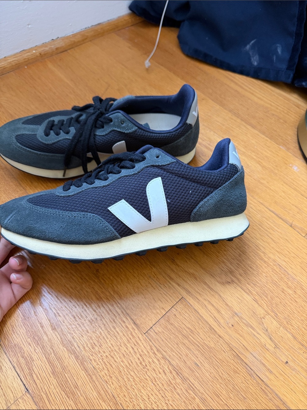 Veja Retro Runner Sneakers in Dark Green and Black - Picture 2 of 6